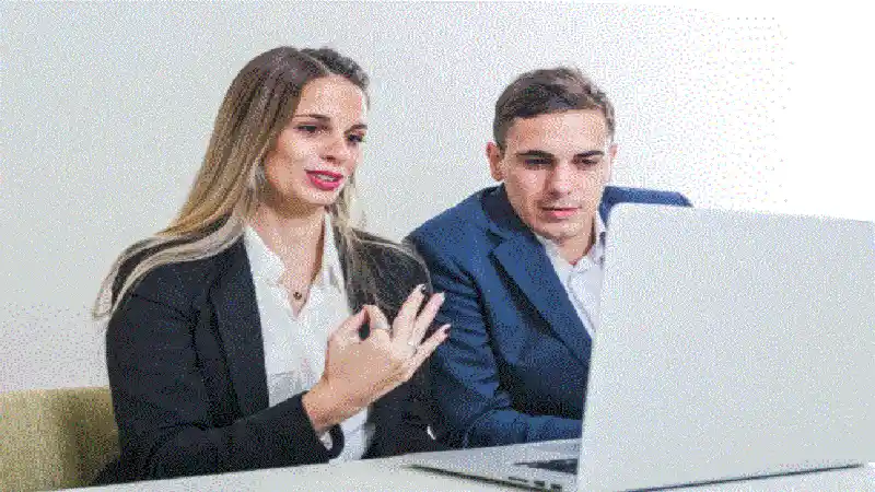  TheLaptopAdviser Expert Reviews: Find Your Perfect Match